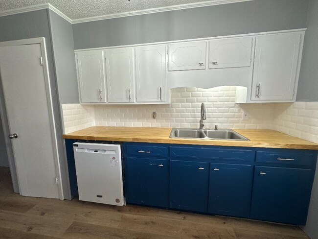 202 Holly Ridge Dr, Monroe, LA 71203 - photo 4