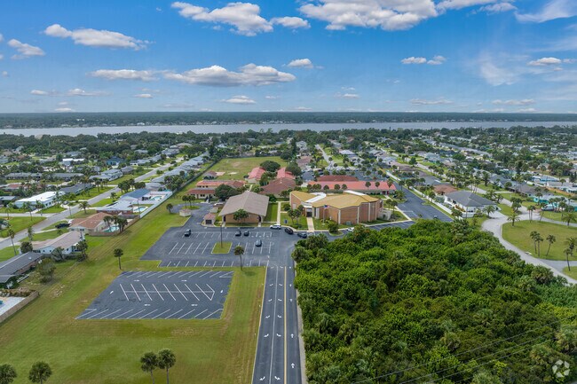 St. Brendan Catholic School was founded in 1964 and is located in Ormond by the Sea.
