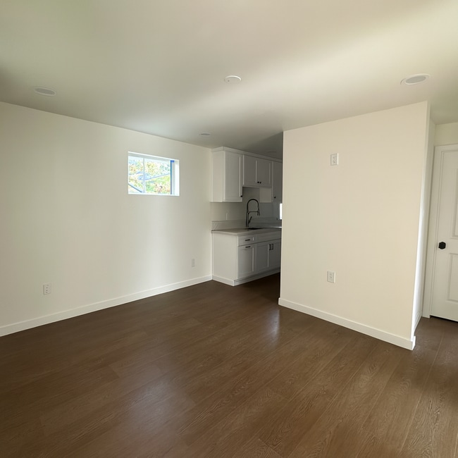 4210 1/2 Portola Ave, Los Angeles, CA 90032 - photo 4
