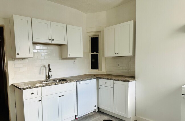 38 Jefferson St unit 1, Cambridge, MA 02141 - photo 4