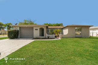 10005 Old Orchard Ln, Port Richey, FL 34668