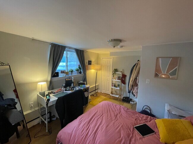 12 Sutherland Rd unit 3, Brighton, MA 02135 - photo 3