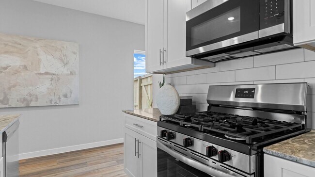 1246 Sandy Shore Ln, Iowa Colony, TX 77583 - photo 6