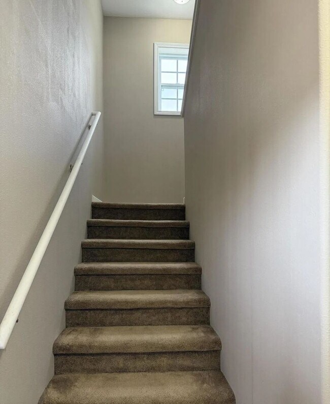 Wolf Run Village, Watford City, ND 58854 - photo 7