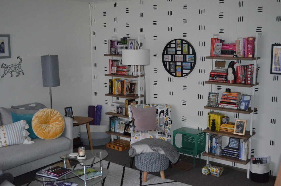 6300 Ervin Rd unit F, Athens, OH 45701 - photo 1