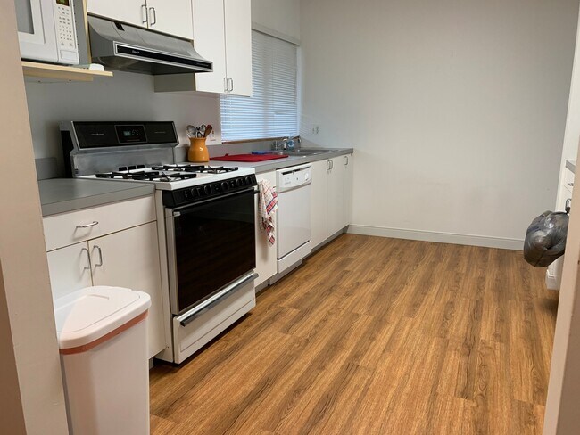 Well equipped Kitchen