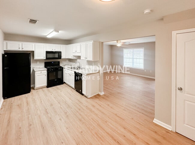 6417 Harvester Cir, Douglasville, GA 30134 - photo 6