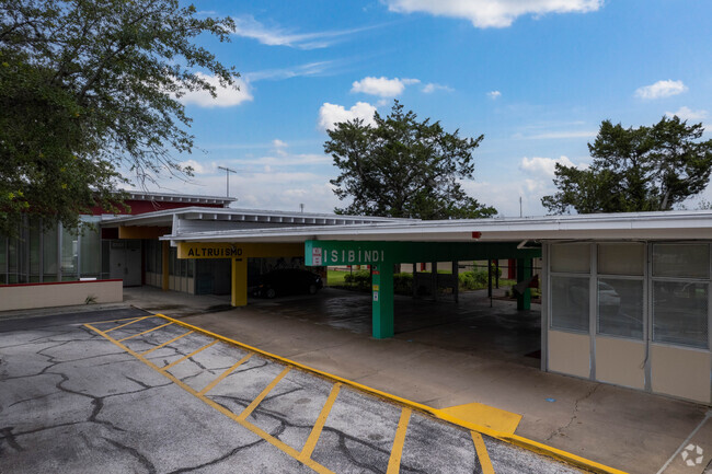 The entrance of the Sallye B. Mathis Elementary School.