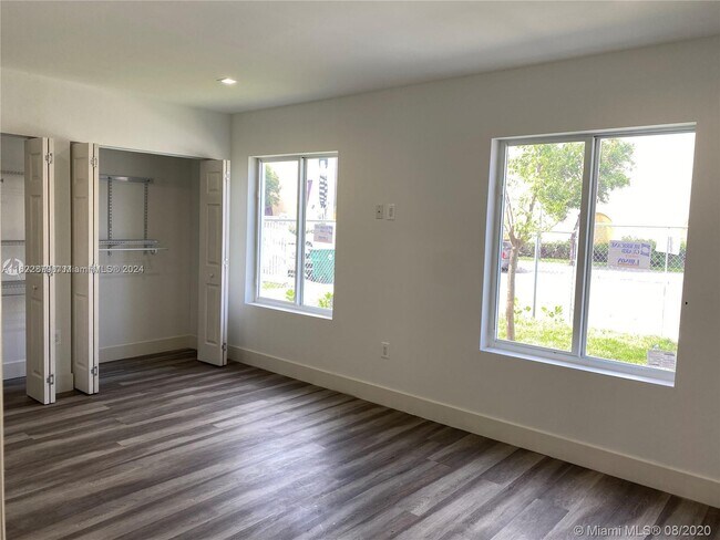 1020 NW 29th Terrace unit 1, Miami, FL 33127 - photo 3