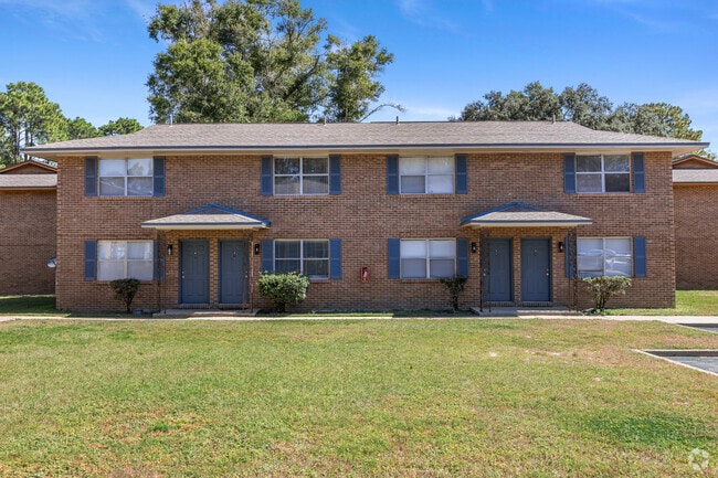 Emerald Cove West, Valparaiso, FL 32580 - photo 3