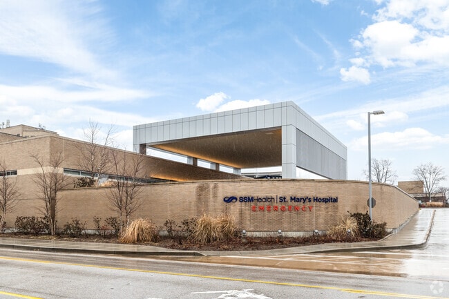 St Mary's Hospital Emergency is nearby Clayton Tamm.