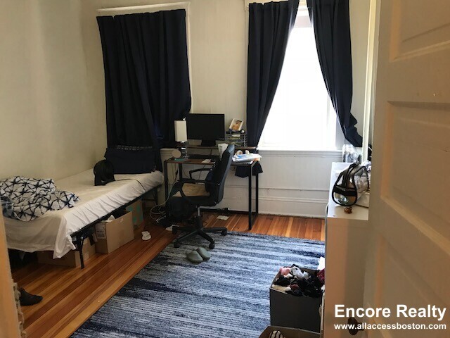 1375 Commonwealth Ave unit 12, Allston, MA 02134 - photo 2