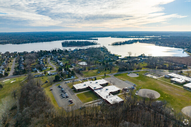 Torrey Hill Intermediate School sits beside Lake Fenton.