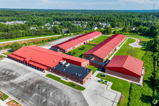 Mirror Lake Elementary's student population is nearly 500.