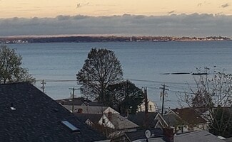 19 Crest Ave Unit West Haven / West Shore, West Haven, CT 06516