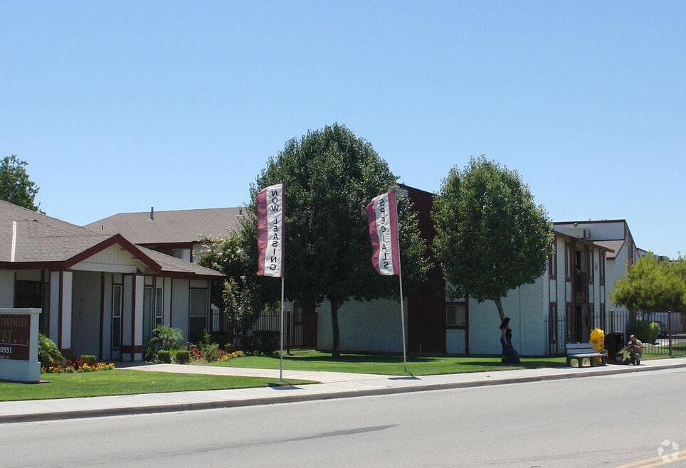Springwood Court Apts, Bakersfield, CA 93308 - photo 1