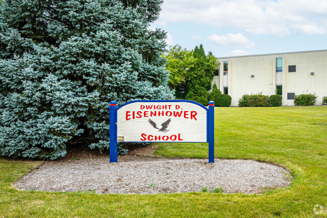 Dwight D Eisenhower Elementary School 3