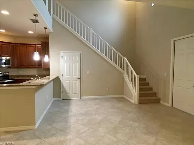 11711 Izarra Way, Fort Myers, FL 33912 - photo 3