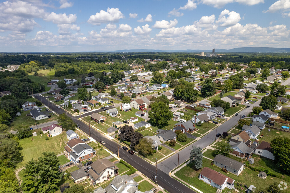 NH_EastEnd_536148_P2_082224