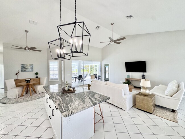 236 SW 47th St unit ID1353280P, Cape Coral, FL 33914 - photo 2