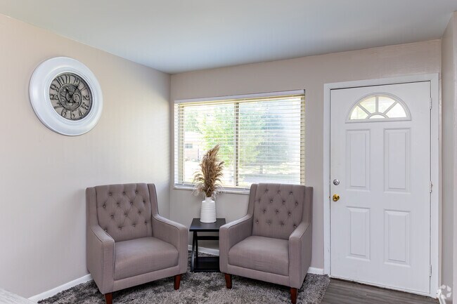 2BR, 1BA - 1,050SF - Living Room