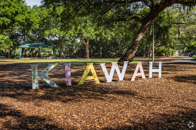Colorful signs are sprawled throughout the parks in Kiawah Island.