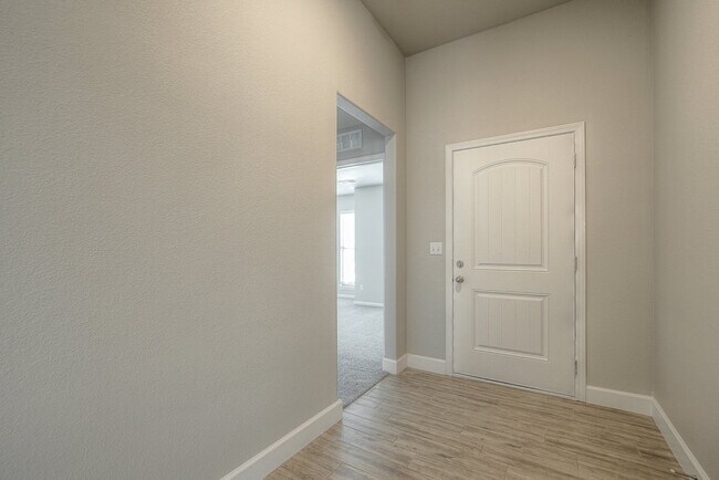 26563 W 83rd Terrace, Lenexa, KS 66227 - photo 3