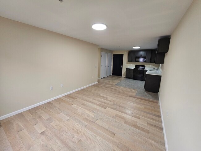 158 6th St unit 407, Passaic, NJ 07055 - photo 5