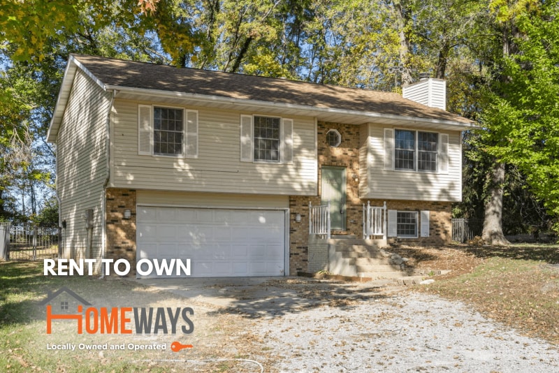 1755 Fountainbleu Dr, Worden, IL 62097 - photo 1