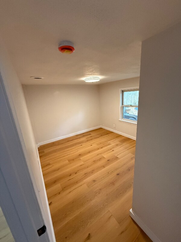 2139 W Walnut St, Springfield, MO 65806 - photo 5