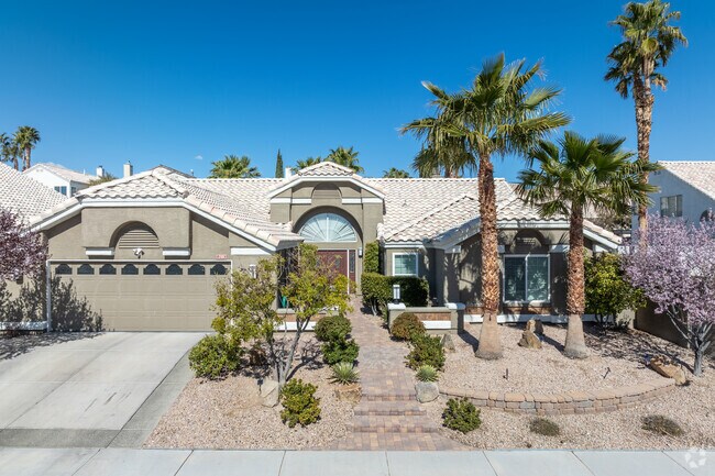 Desert landscaping is very common in Peccole Ranch.