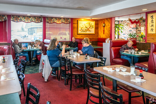 Tin Sing Chinese & American Restaurant is a Chinese restaurant in Junction City.