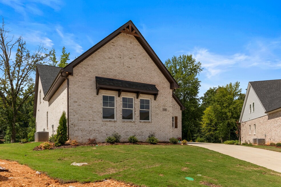 100 Ayers Spring Rd, New Market, AL 35761 - photo 1