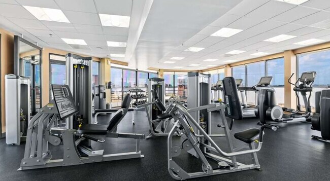 1500 S Hayes St unit ID1262306P, Arlington, VA 22202 - photo 5