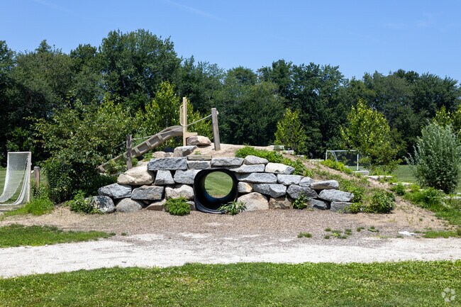 Mary C. Dondero Elementary School has a well-maintained campus.