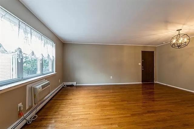 40 Ellington St, East Orange, NJ 07017 - photo 5