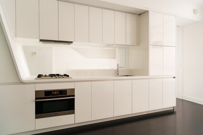 130 Liberty St unit ID1335704P, New York, NY 10007 - photo 7