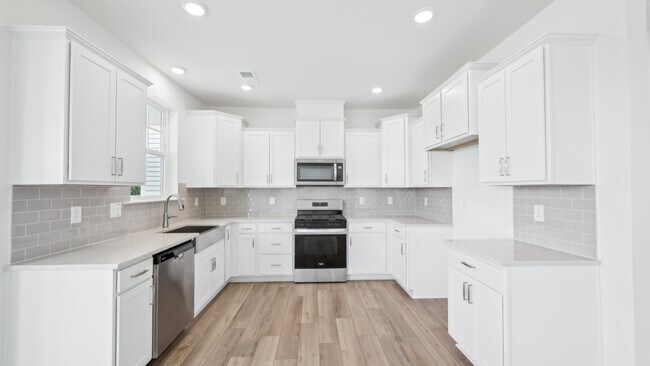 116 Willow Cameron Way, Angier, NC 27501 - photo 6