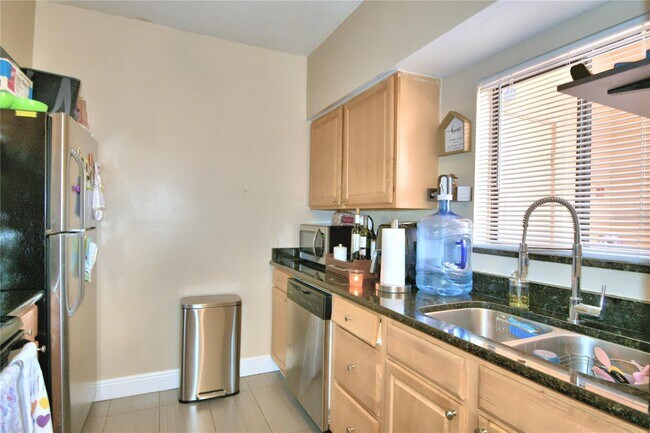 4711 Capri Plaza unit 188, Orlando, FL 32811 - photo 7