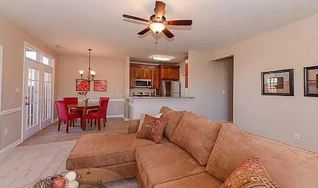 310 Primrose Ln, Chesapeake, VA 23320 - photo 5