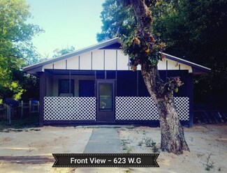 623 W Griffith Ave, Crestview, FL 32536