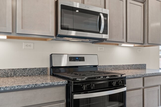 2524 Camino Azul Loop NE, Rio Rancho, NM 87144 - photo 2