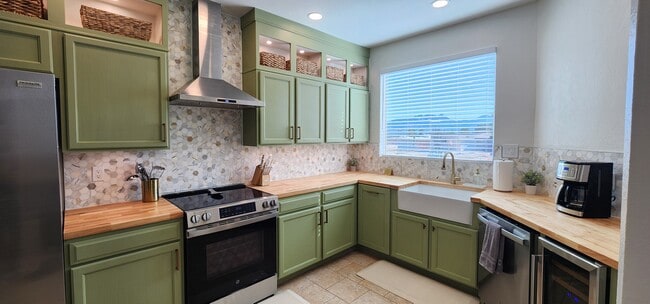 432 W San Ignacio, Green Valley, AZ 85614 - photo 7