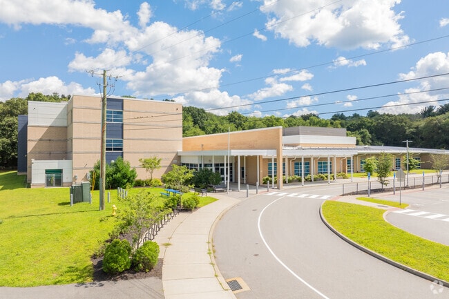 Ledyard Middle School, a public school, serves students 6th through 8th grade in Ledyard, CT.