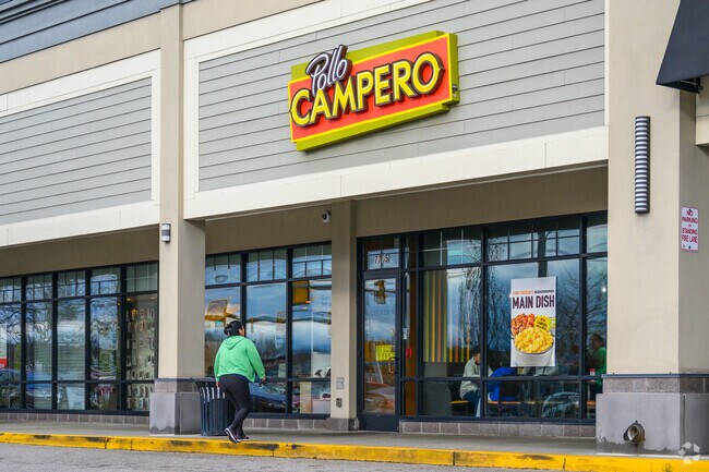 Enjoy flavorful chicken dishes at Pollo Campero in Hybla Valley.