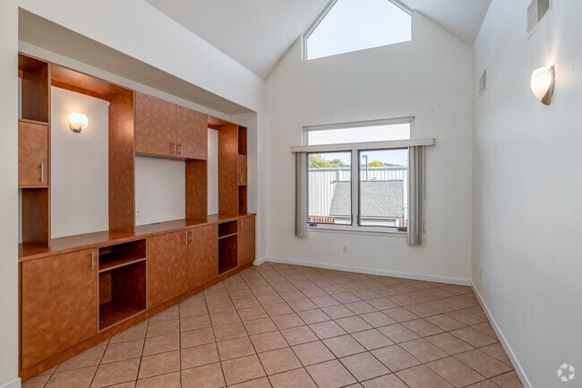 3139 Professional Dr, Ann Arbor, MI 48104 - photo 3