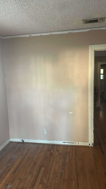 2714 Scott Ave, Fort Worth, TX 76103 - photo 6