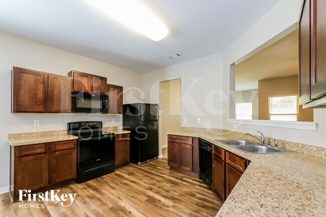 345 Sunflower Ln, Covington, GA 30016 - photo 7