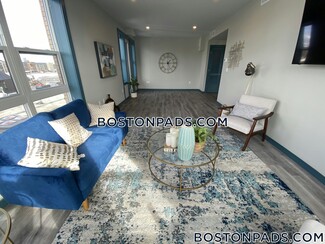 1 Newcomb St Unit 608, Boston, MA 02118