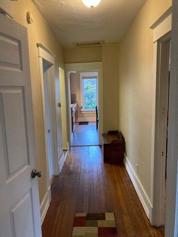 535 Archer Ave unit 2, Saint Joseph, MI 49085 - photo 3